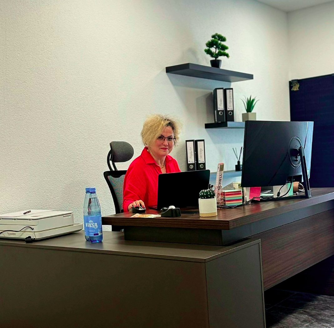 Andreea Lupu — Büro in Hannover